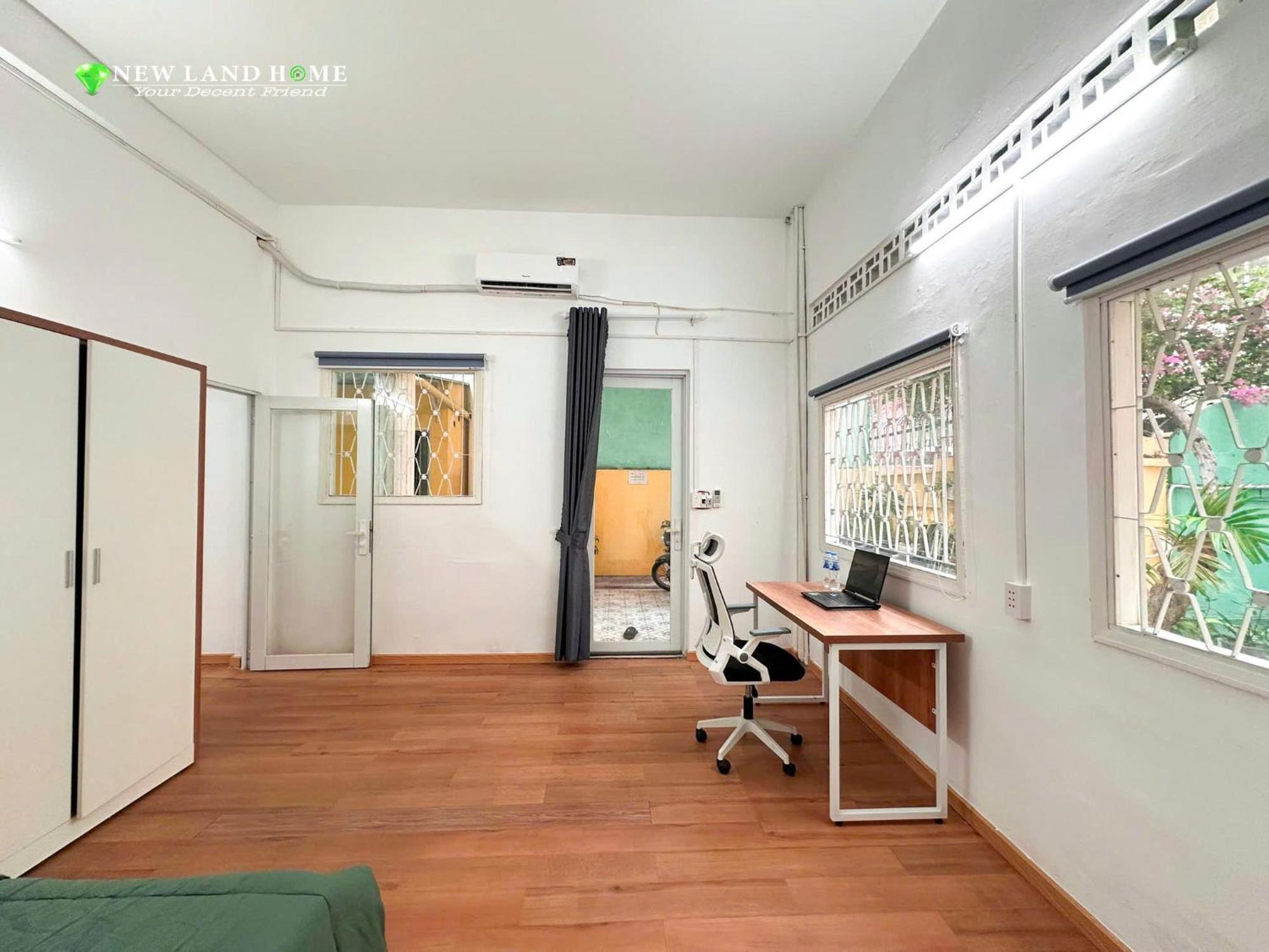 New Land 14 - Cach Mang Thang 8 Apartment *