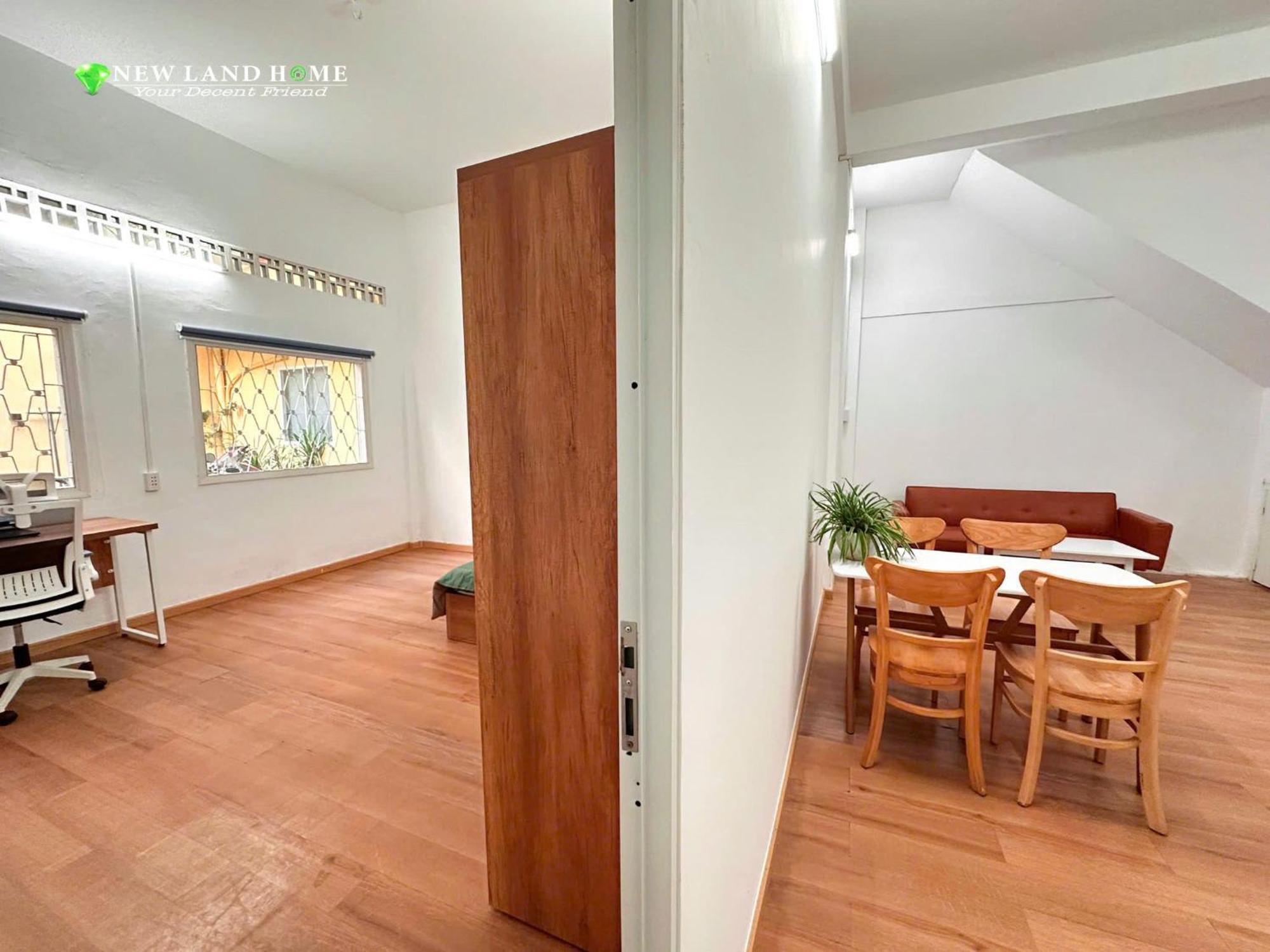 New Land 14 - Cach Mang Thang 8 Apartment *